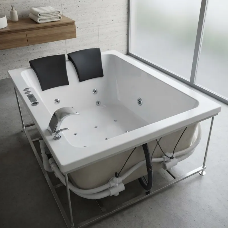 Tinas de hidromasaje y spas premium Polyplas